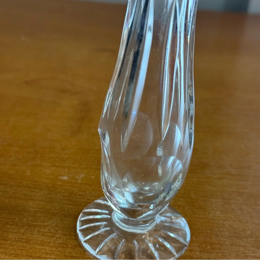 Vintage small etched crystal bud vase‎